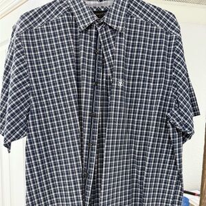 Men’s Ariat button up short sleeve